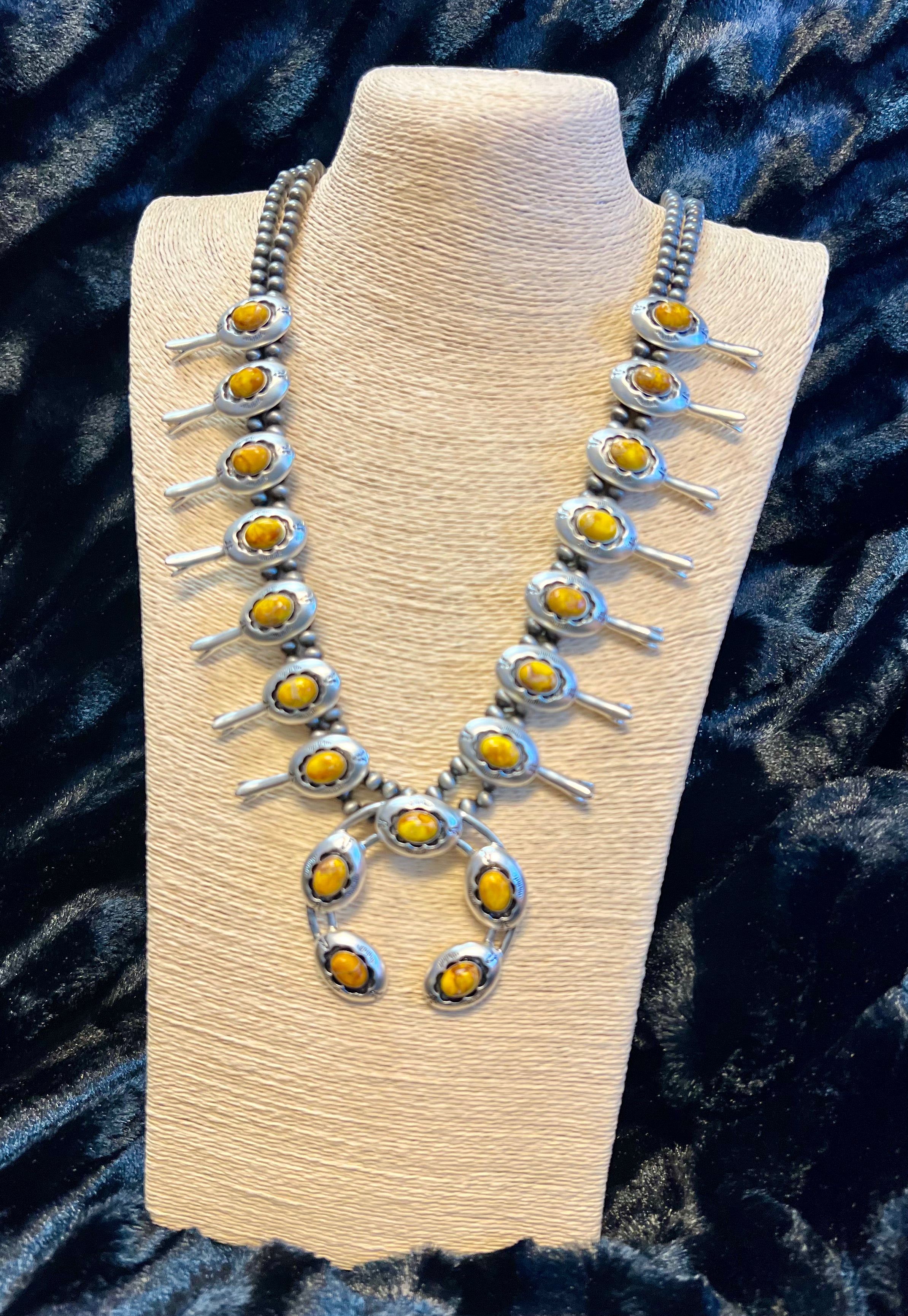 CHEEKYS SPINE AND SQUASH NAVAJO BEAD NECKLACE