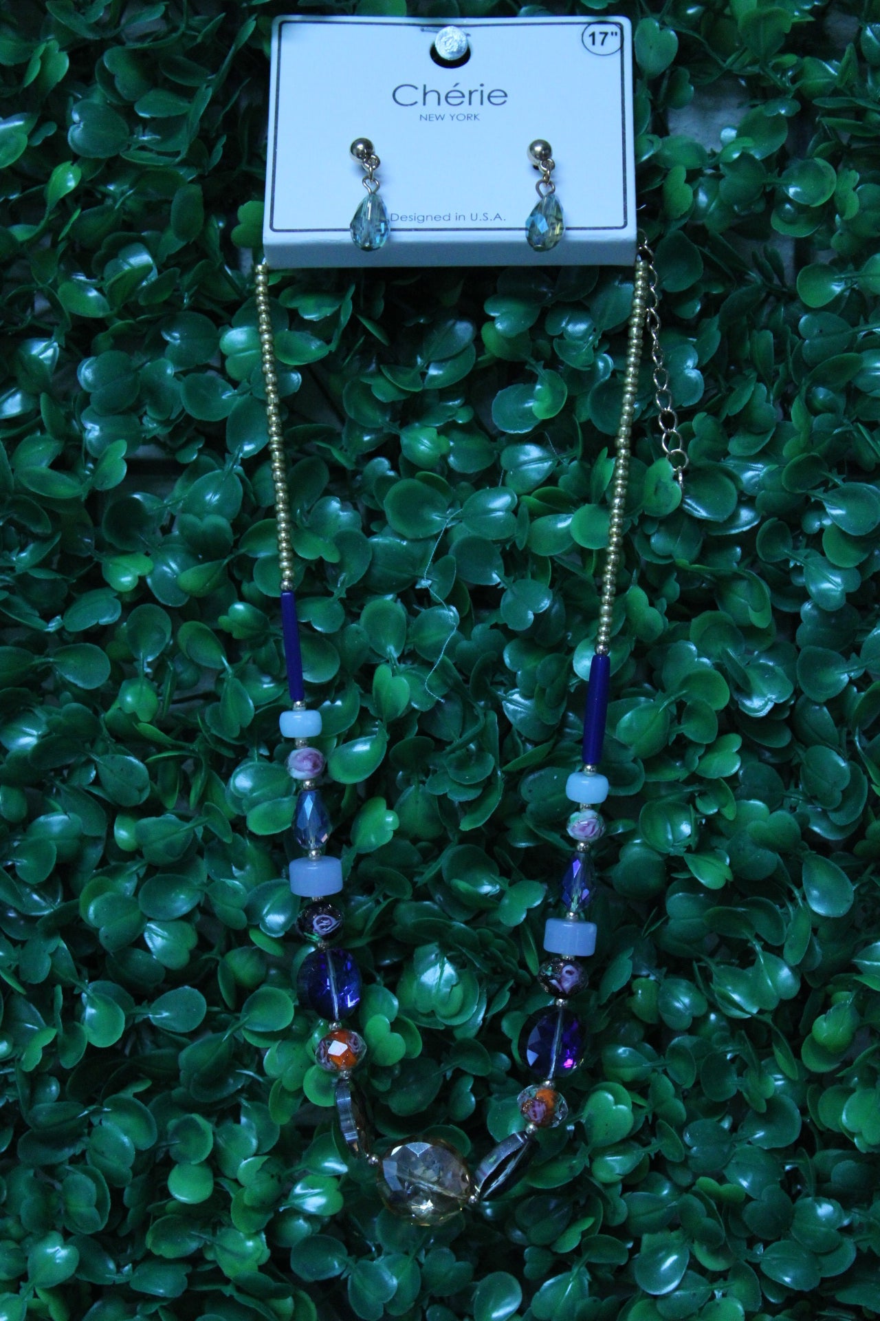 MULTI-COLOR ROCK GOLD NECKLACE