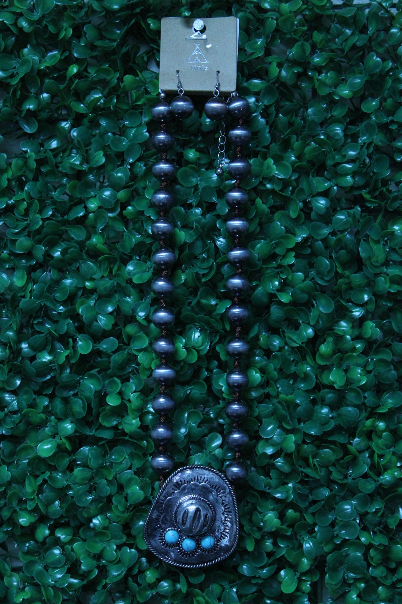 TURQUOISE COWBOY HAT BEADED NECKLACE