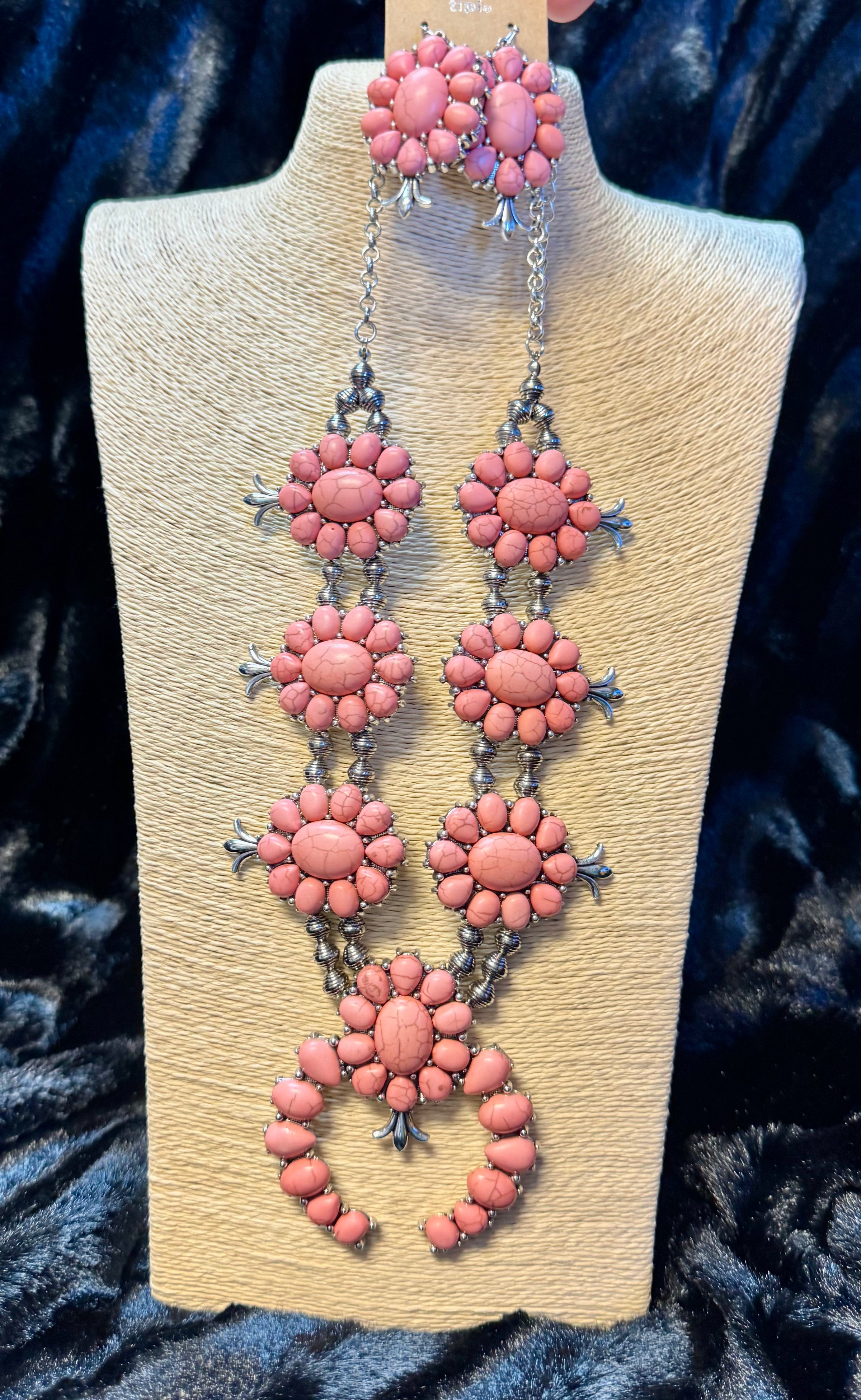 PINK STONE SQUASH NECKLACE AND EARRING SET
