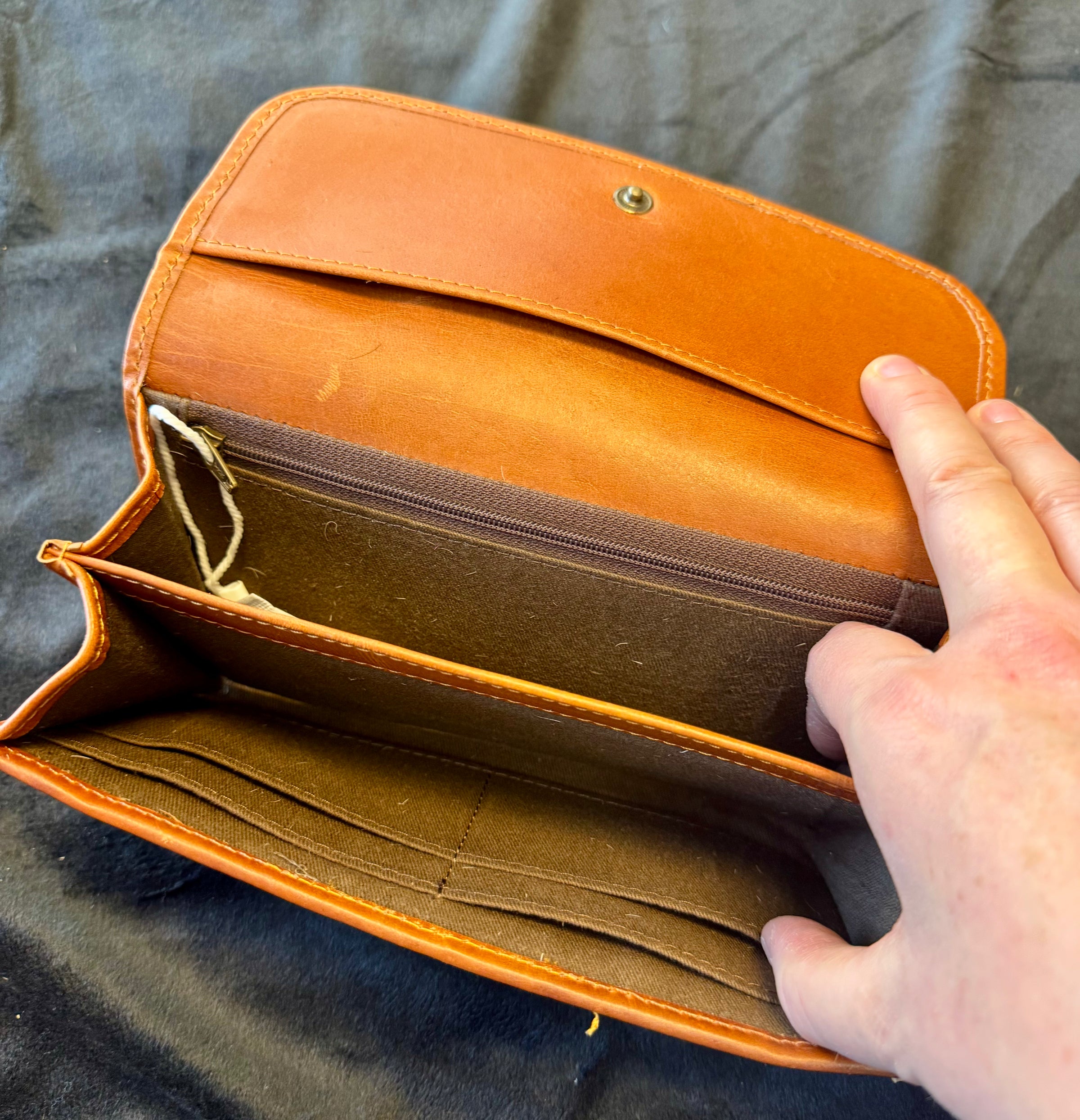 HAIR ON HIDE PATCH WALLET