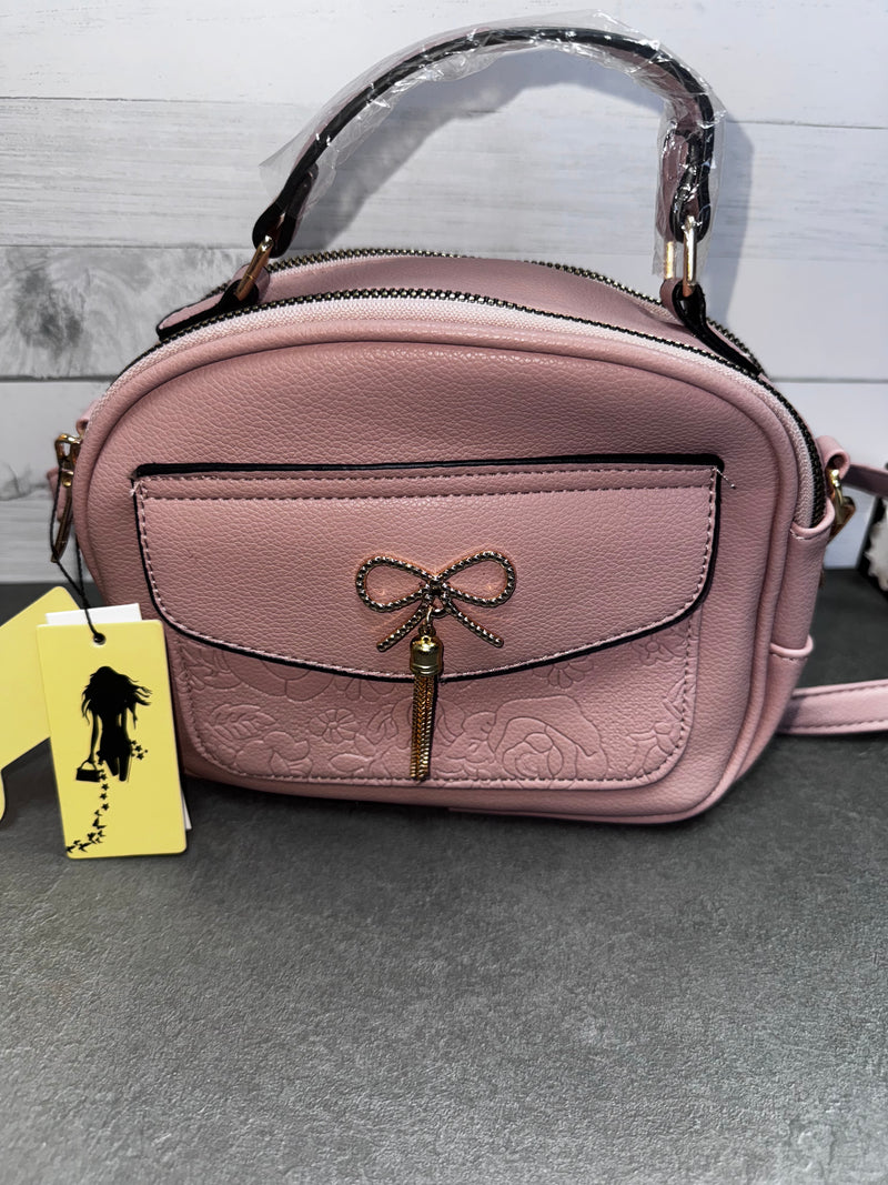 PURSE WITH BOW