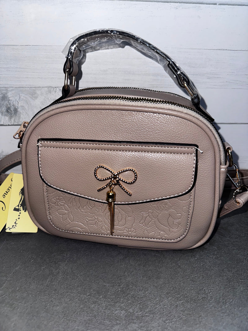 PURSE WITH BOW