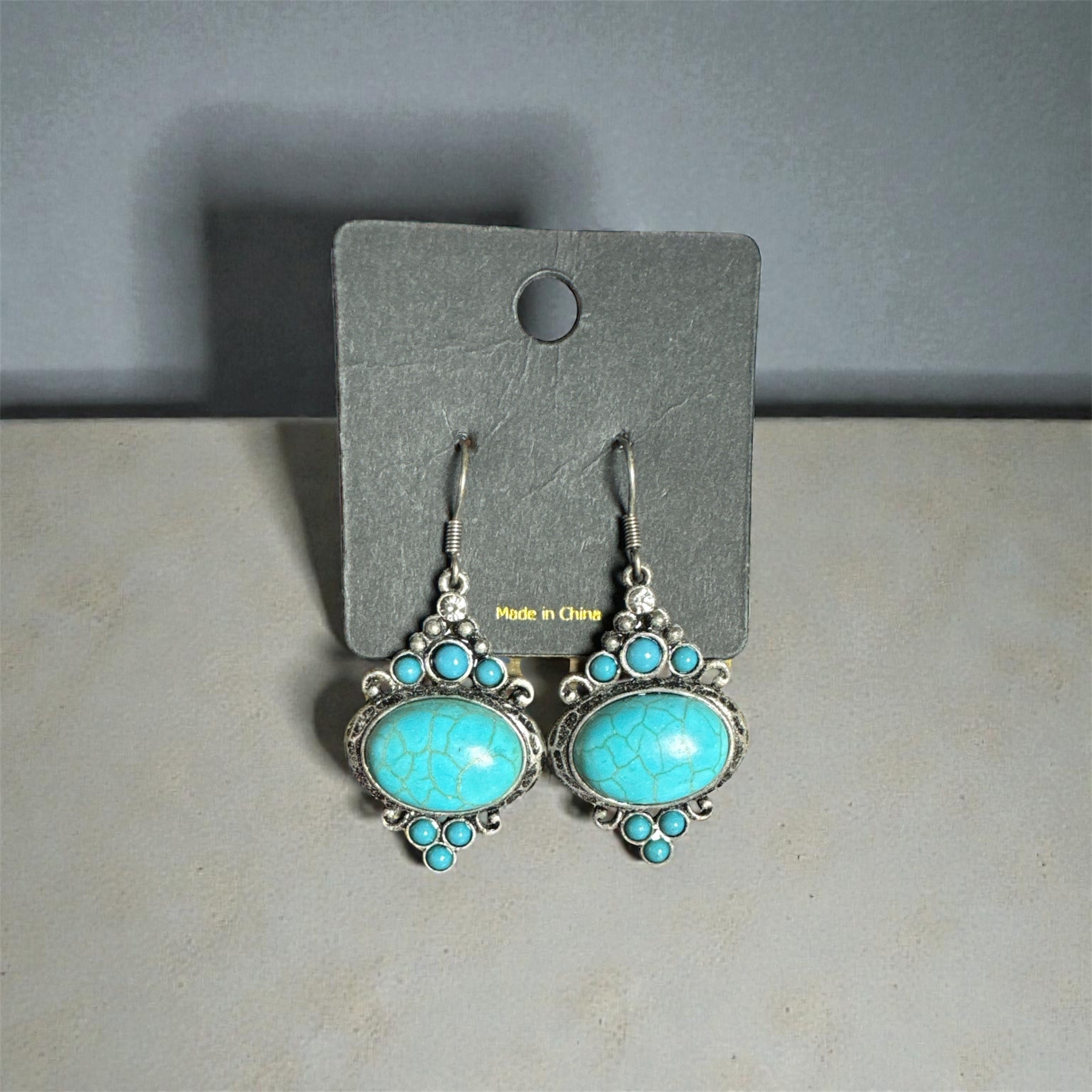 TURQUOISE OVAL ROCK EARRINGS